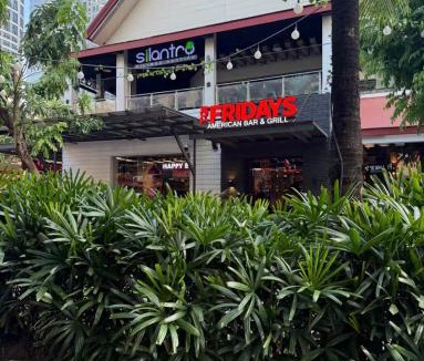 Bagumbayan Hotel | Miya's Crib L Staycation Eastwood Le Grand Tower 3 Quezon City