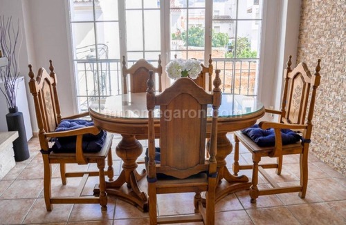 Nerja City Centre Apartment | Modern Apartment with private roof terrace