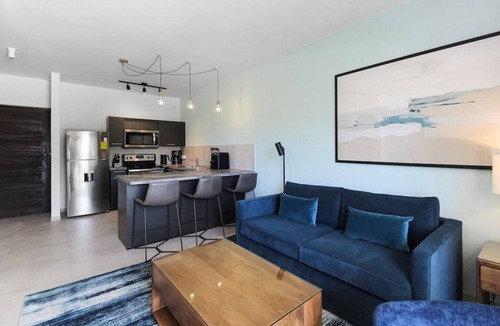 Gold Coast Apartment | Modern Condo in Luxury Resort - Oro 6 by Bocobay