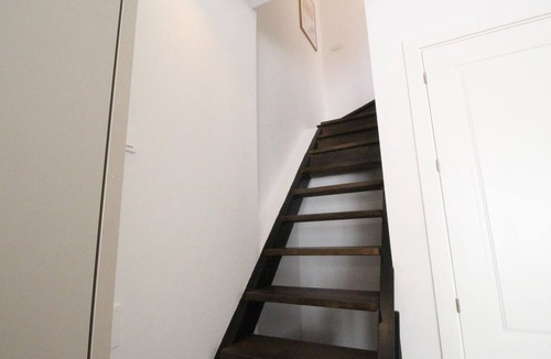 Plaza de Toros Vieja Apartment | Modern Duplex Apartment Near Beach & Center - Del Parque Flats Constancia V3