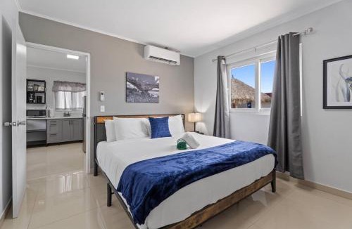 Boroncana Apartment | Modern Salia Cerca Retreat Pool & Bbq