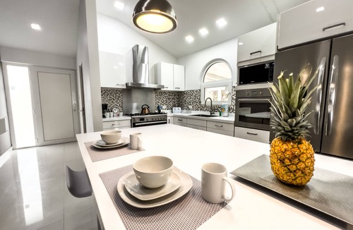 Sabana Liber Villapark Cottage | Modern Villa Private Pool 4min to Beaches!
