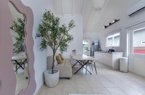 Punto de Oro Apartment | Moderne Studio Sea dichtbij de zee met zwembad