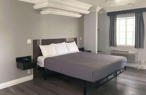 Citrus Grove Hotel | Motel 6 Glendale CA Pasadena Burbank Los Angeles