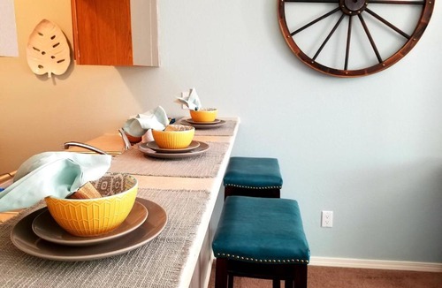 West Old Town Apartment | Mountain Road Hideaway