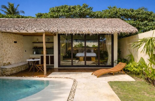 Catangnan Villa | Nala Villas