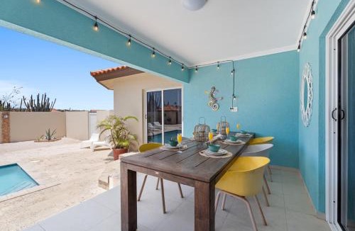Boroncana House | NEW 3BR 2BA Private Villa with Spacious Garden