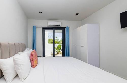 Noord Villa | NEW Luxury 5BR Villa - Casa Graziano by Bocobay
