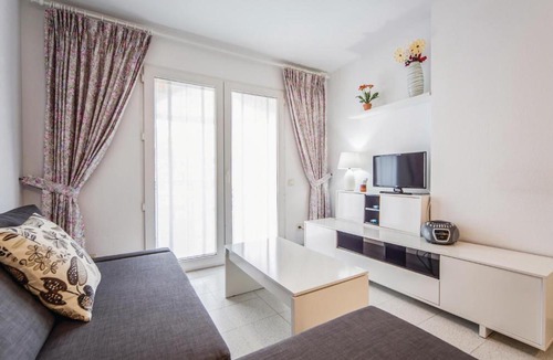Alcossebre Apartment | Nice apartment in Alcossebre with 2 Bedrooms, WiFi and Outdoor swimming pool