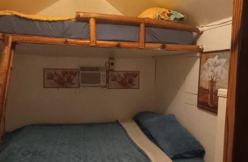 Totolan House | none