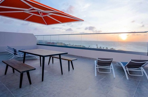 Oranjestad-West Condo | OCEAN GEM- STUNNING CONDO INCLUDES PLATINUM SERVICES