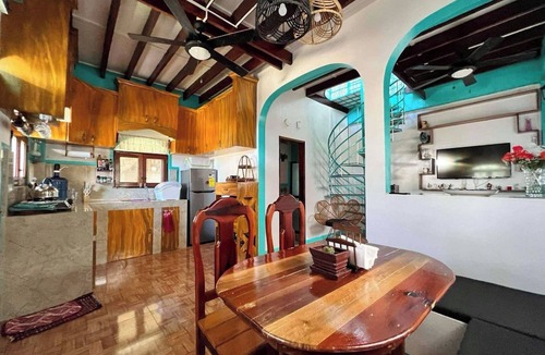 Catangnan Villa | Ocean View Villa with 2 bedrooms, AC and FREE Starlink WiFi around General Luna