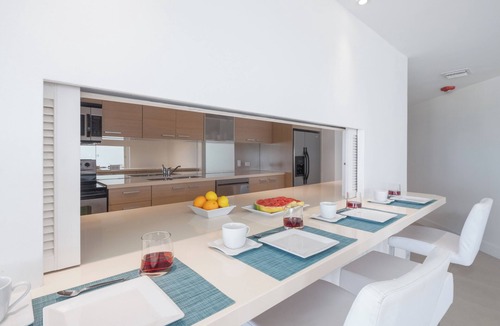 Aruba Condo | Oceanfront Penthouse with Private Rooftop Pool