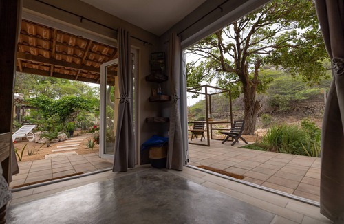 Savaneta Cottage | Off grid living! Enjoy and love the Nature!