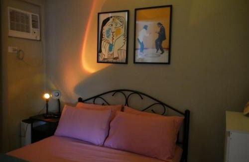 Salcedo Village Apartment | One Bedroom Unit for 3 - Salcedo Square near Trident