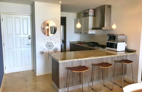 Alto Vista Apartment | Only 3 minutes drive away from Eagle Beach. Spacious 3 bed/2 bath apartment.