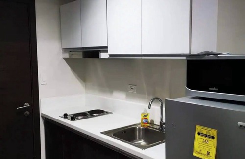 San Antonio Condo | Panoramic View Corner Unit w/Balcony Near Airport & Sky Way - 4734