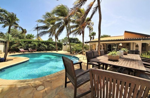Shiribana Villa | Paradera Paradise - your ultimate 5-bedroom getaway