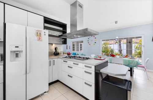 Eagle Beach Villa | Parrot Villa - Stunning vacation home near Eagle Beach