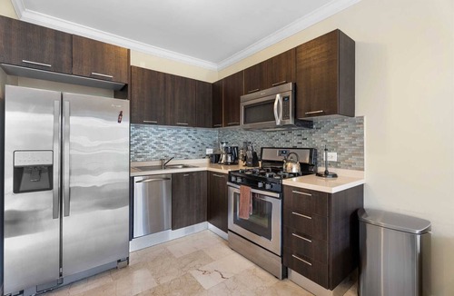 Washington Condo | PC312 - Pool View - 1BR Perfect for a couple - Close to Palm Beach
