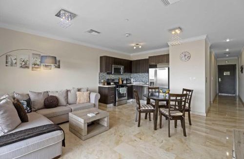 Washington House | PC406 - Pool View - 1 BR Perfect for a couple - Close to Palm Beach - 1BR