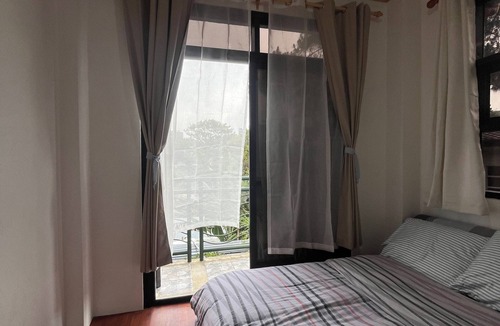 Baguio Cabin | Peaceful 2-bedroom lodge in charming Baguio City, getaway for golf courses