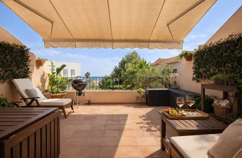 Finestrat Ski Chalet | Peaceful Villa with Terrace and Views - Mirador de Sierra Cortina