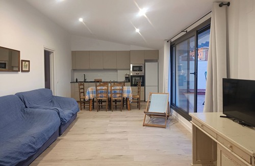 Palau-Saverdera House | Penthouse Relax: sea view, 80m² terrace, 1 Gbps fiber optic & bicycle garage