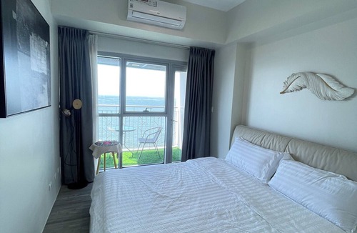 Tambo Apartment | Perfect Seaview 2 Bedrooms, Nearby Okada Casino, Solaire Casino, Airport & MOA