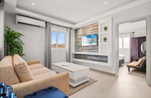 Ponton House | Prime Location 2br W Pool, Bbq & Close To Beach