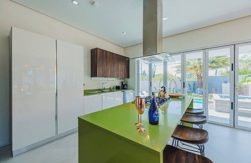 Esmeralda House | Private 3BRVillaClose2BEST Beaches 2 Pools NatureV