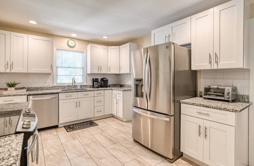 Downtown Historic District House | Private Yard, Walk to Restaurants and Historical Sites, Within Flagler Campus, $300 in Free Tickets!