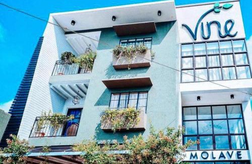 Molave Hotel | RedDoorz @ Vine Molave