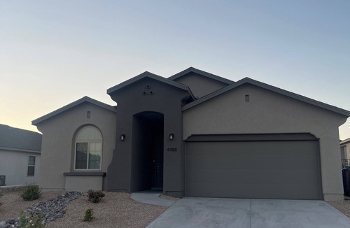 Las Cruces House | Relaxing 3-Bdrs, 2-Baths Spacious Backyard – Family-Friendly & Fully Equipped!