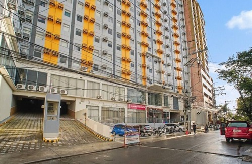 Cubao Apartment | Relaxing Studio at Urban Deca Towers Cubao