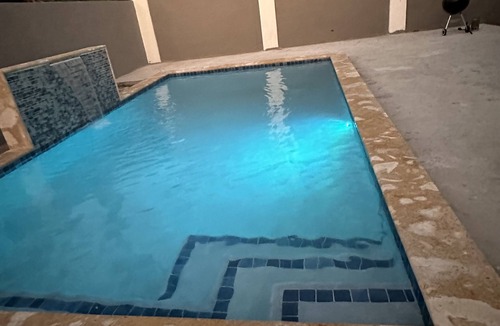 Kamay House | Restful retreat centrally located with private pool near Eagle Beach