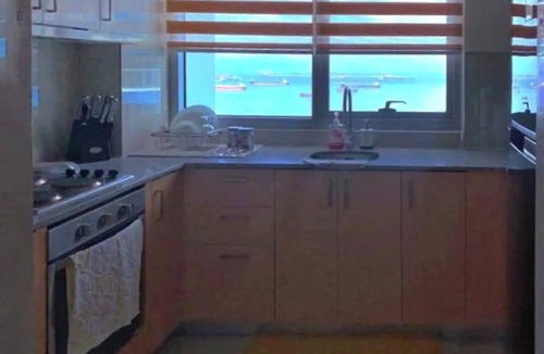 Tambo Condo | Scenic Manila Bay Retreat Nestled in Entertainment City Across Okada & Near Naia
