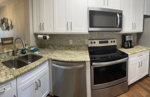 Crescent Beach Condo | Sea Gem-Ocean Views, Heated Pool, King Bed, Beach Access