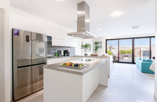 Malmok Villa | Sea La Vie Townhouse @ Boca Catalina