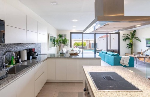 Malmok Villa | Sea La Vie Townhouse @ Boca Catalina