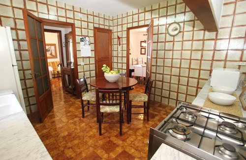 Portocolom Villa | Ses Sivines – Traditional Mallorcan Villa with Private Pool, Free WiFi and Air C
