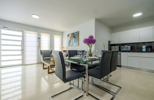 Koyari Villa | Sleeps 26! Spacious Luxury: Pool ~ Soccer ~ Gazebo