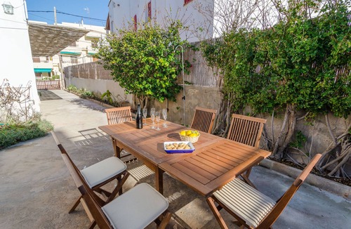 Colonia Sant Jordi House | SON HOMS - Beautiful townhouse with patio and terrace, near the sea. Free WiFi