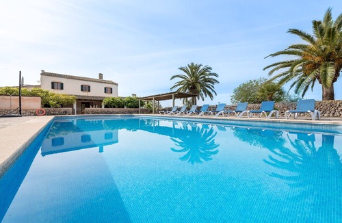 Campos House | Son Rossinyol Country House for 12 Guests with Private Pool and Wi-Fi
