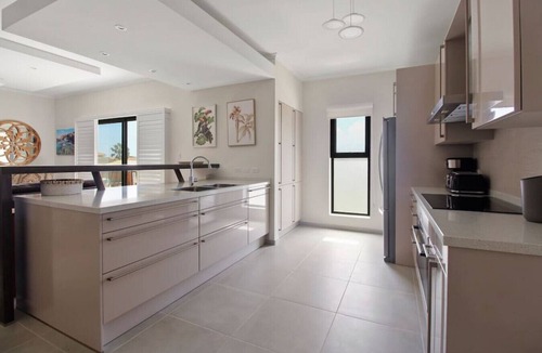 Gold Coast Apartment | Spacious 4BR Condo in Prestigious Resort at Oro 1 by Bocobay