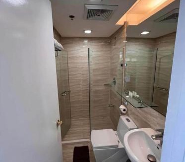 Wack-Wack Greenhills Apartment | Spacious & Cozy Studio Type Unit Near Megamall