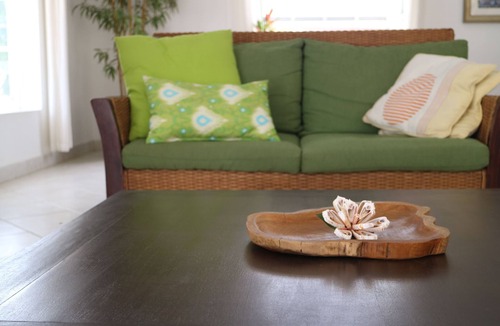 San Miguel House | Spacious Eagle Beach House