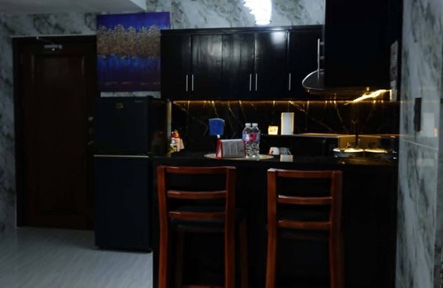 Malabanias Condo | Spacious fully self-contained 1-bedroom condo in Angeles City near Clark