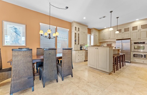 Emerald Waters Village House | Spacious Home + Cozy Guest House! Private Pool & Courtyard, Near Beach Access