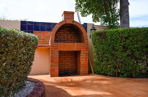 Ponton Villa | SPACIOUS VILLA LA MONA- 4BR-AMAZING GARDEN-POOL